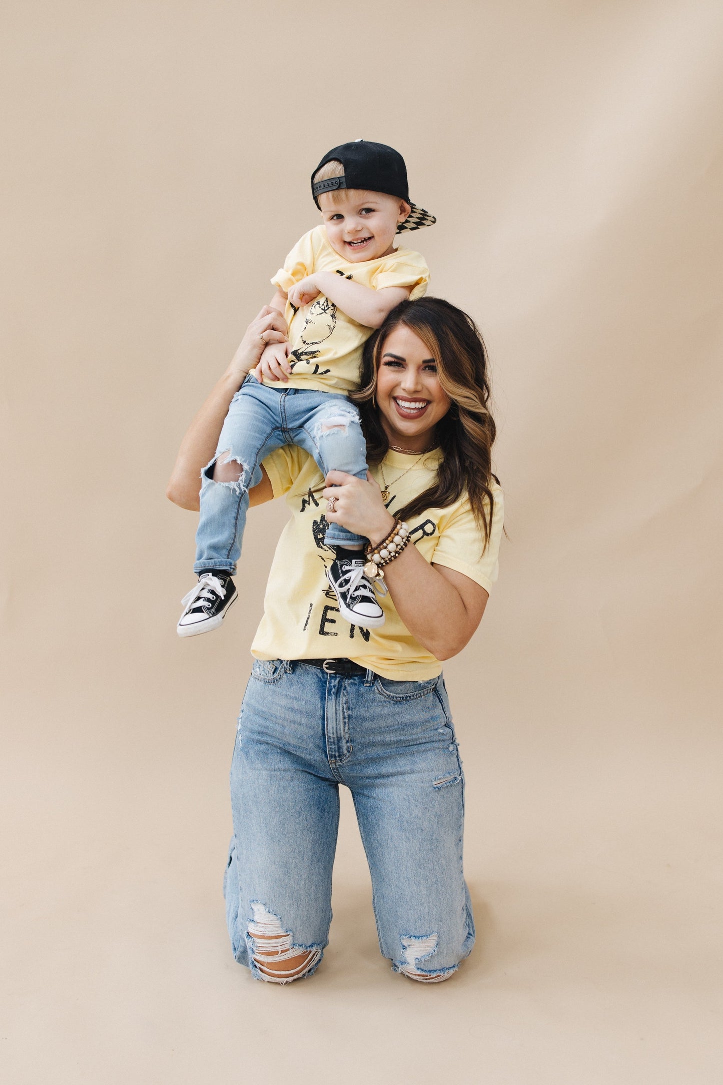 sku29625 | Mother Hen + Chick Graphic Tee *Final Sale*