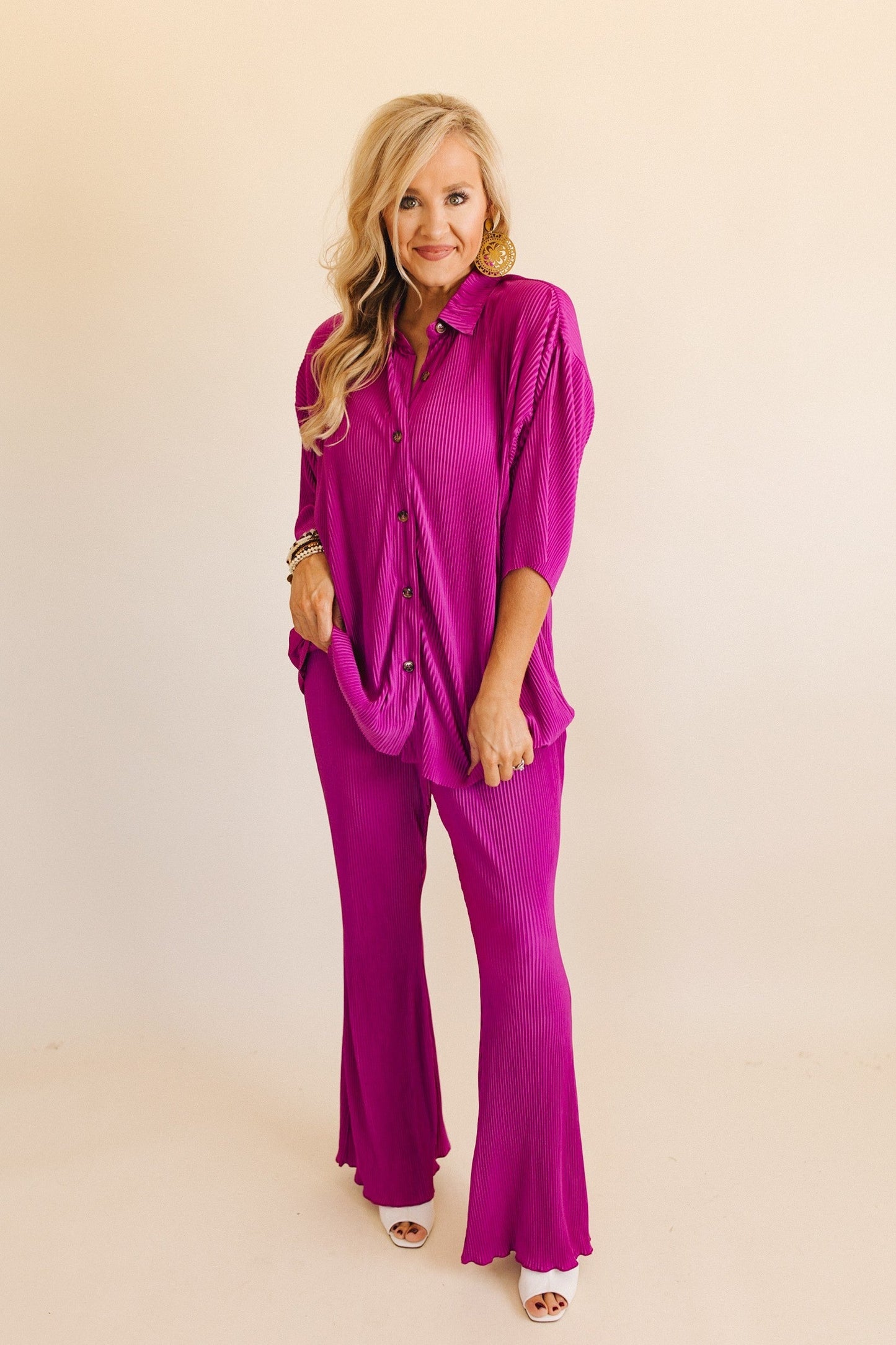 sku31560 | Ribbed Lettuce Hem Flare Pants *Final Sale*