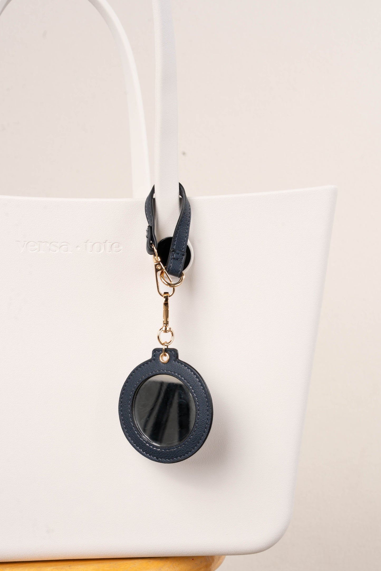 Versa Tote Accessory Mirror