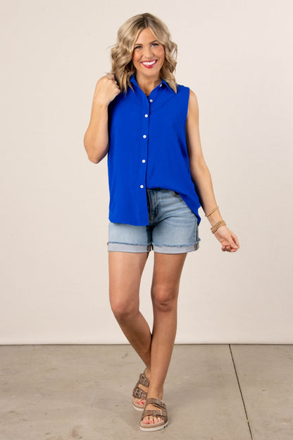 Crinkle Knit Sleeveless Shirt