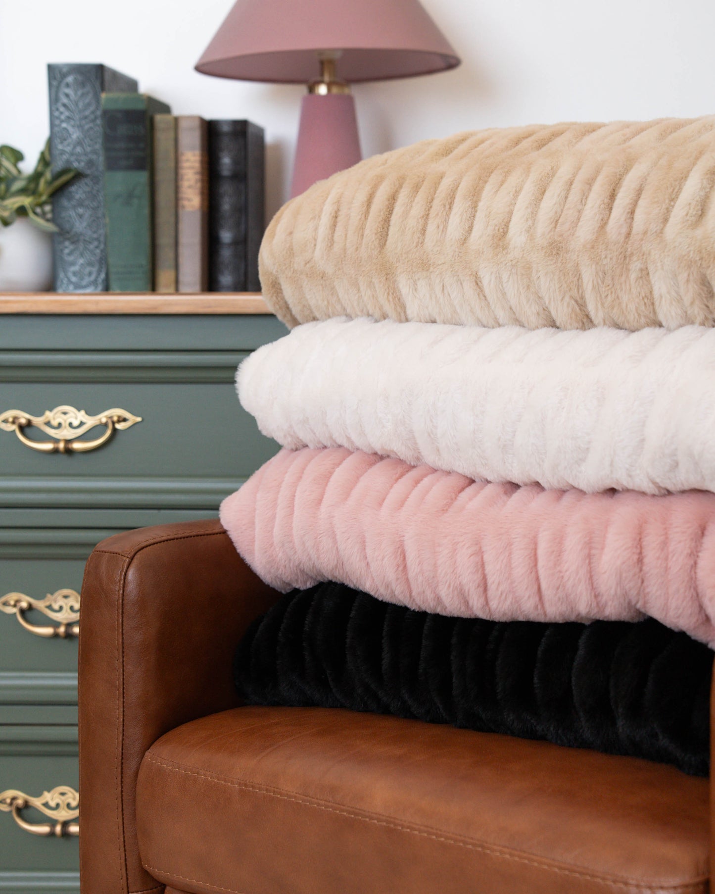 CAYA Blanket by Glamour Farms