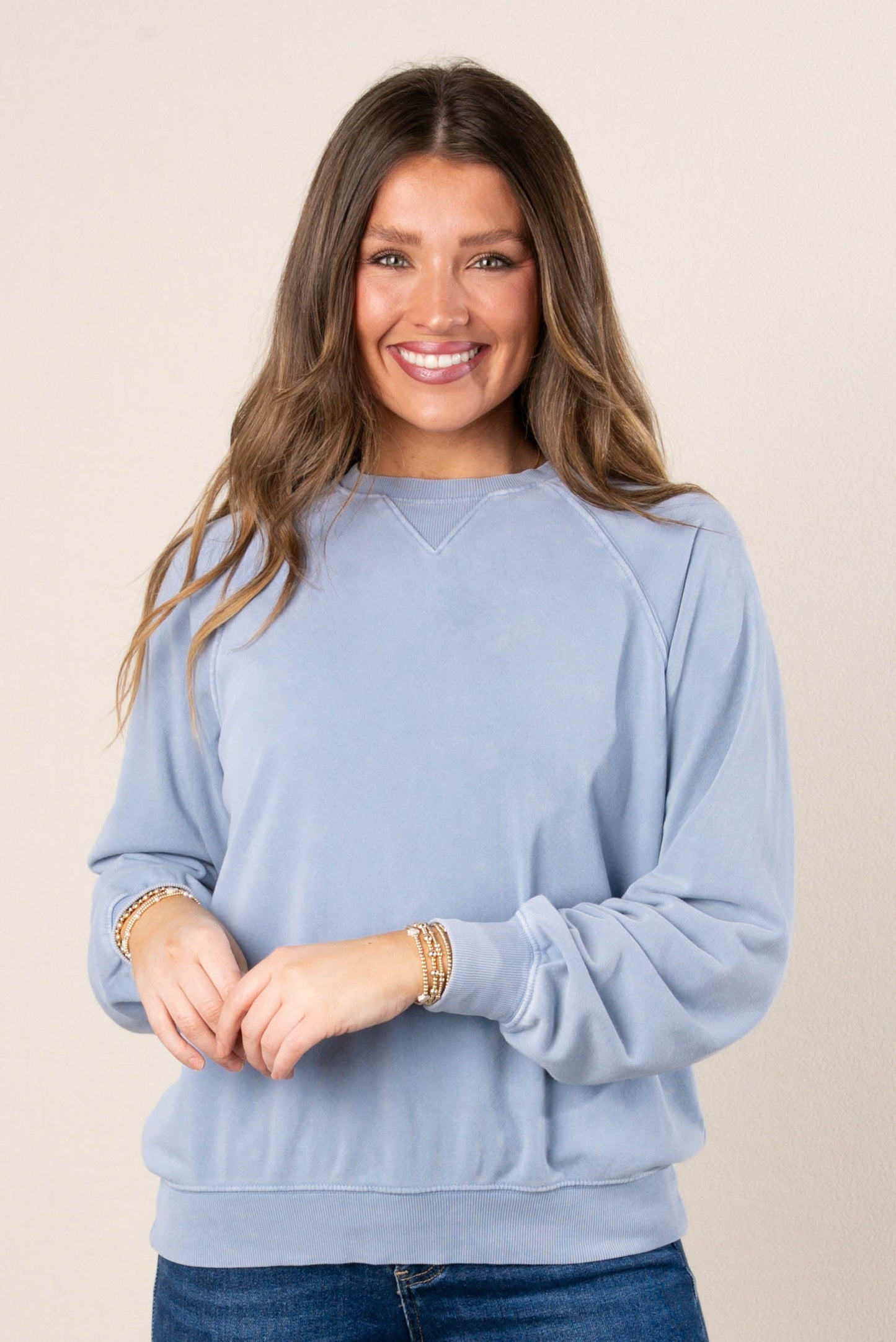 Washed Raglan Sweatshirt