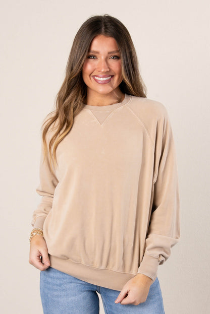 Washed Raglan Sweatshirt
