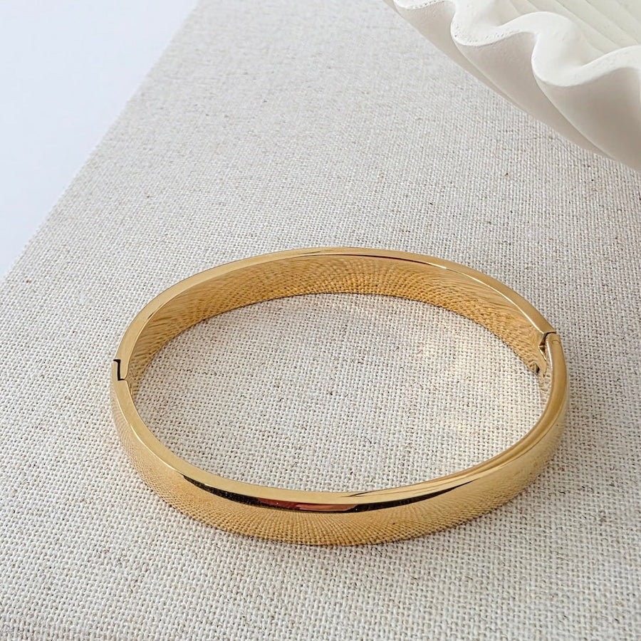 Pretty Simple | Endless Everyday Bangle Bracelet
