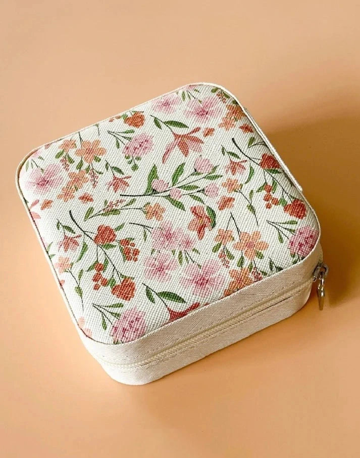 Jewelry Organizer Case