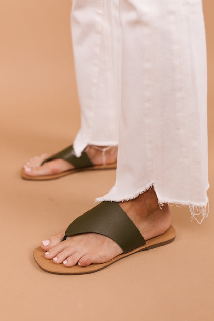 sku33919 | Vermont Thong Sandals *Final Sale*