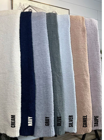 Plush Cuddle Up Luxe Solid Blanket