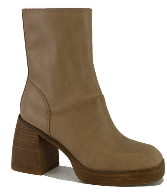Foster Platform Boots *Final Sale*
