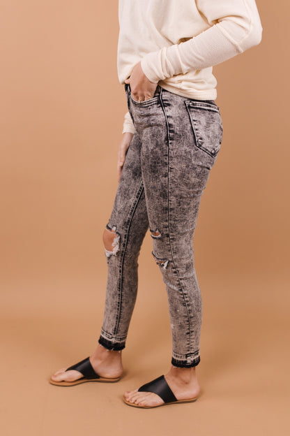 sku33848 | Vervet Mid Rise Crop Skinny Jean *Final Sale*