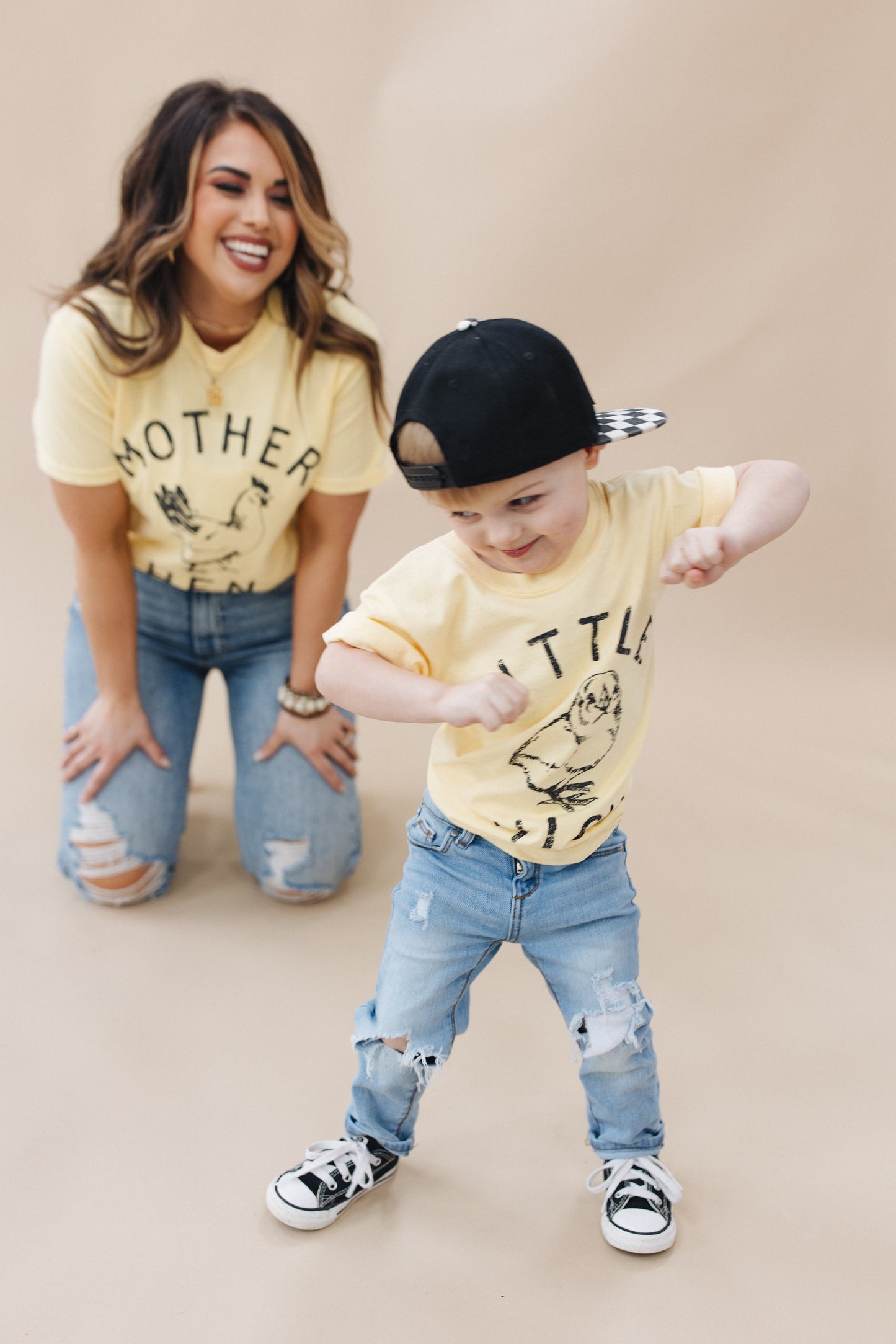 sku29625 | Mother Hen + Chick Graphic Tee *Final Sale*